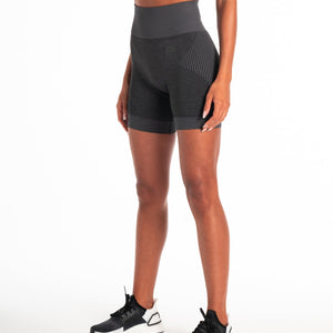 ADAPT Seamless Shorts / Black.Charcoal Pursue Fitness 1