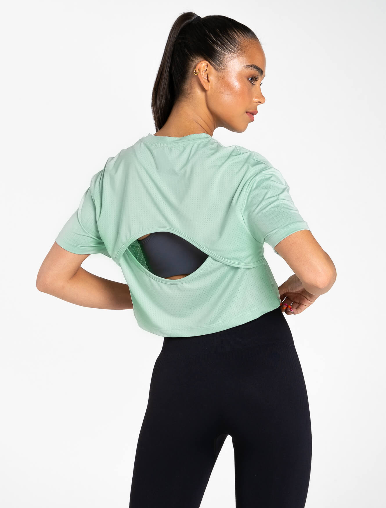 Breeze Crop T-Shirt / Mint Green Pursue Fitness 2
