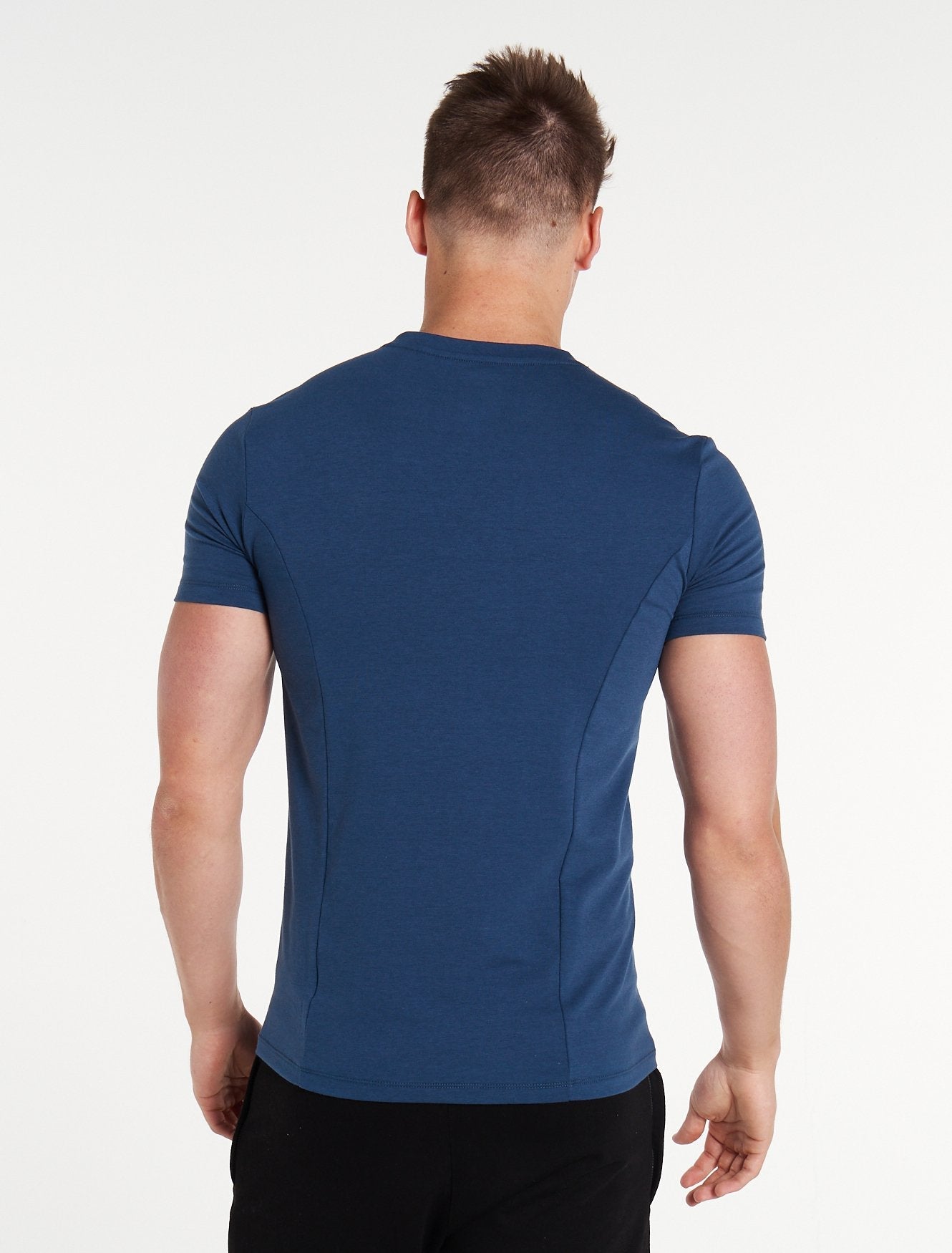 Essential T-Shirt / Blue Pursue Fitness 2