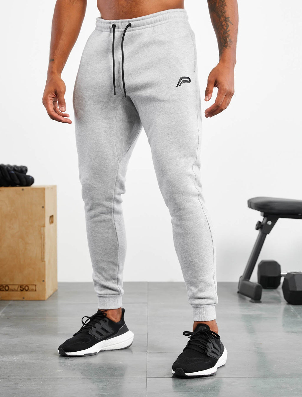 Joggers grey men online