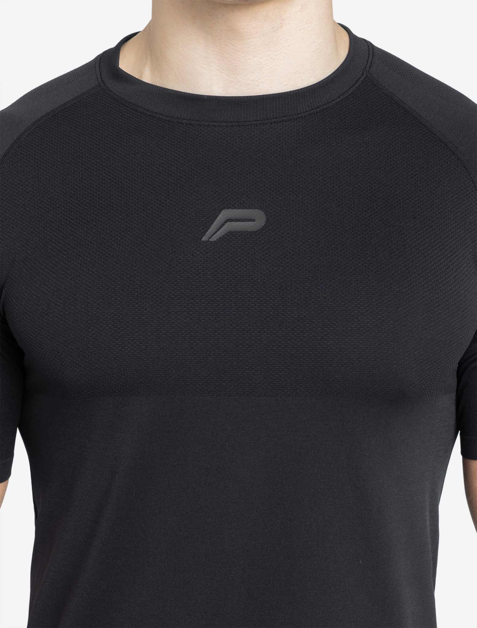 Seamless T-shirt / Black Pursue Fitness 2