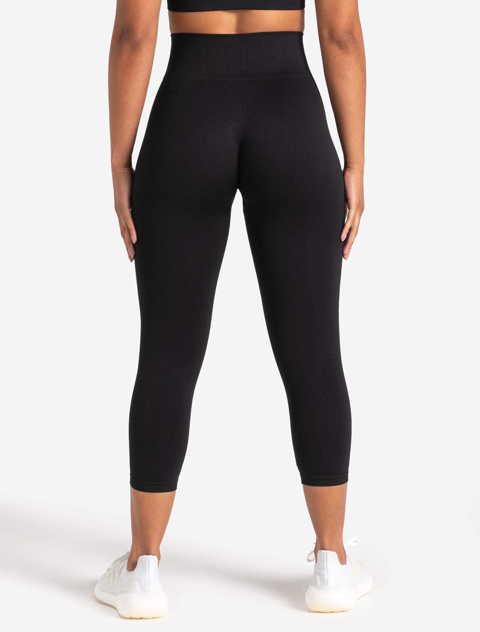 Adapt 2.0 Seamless 7/8 Leggings - Blackout Pursue Fitness 2