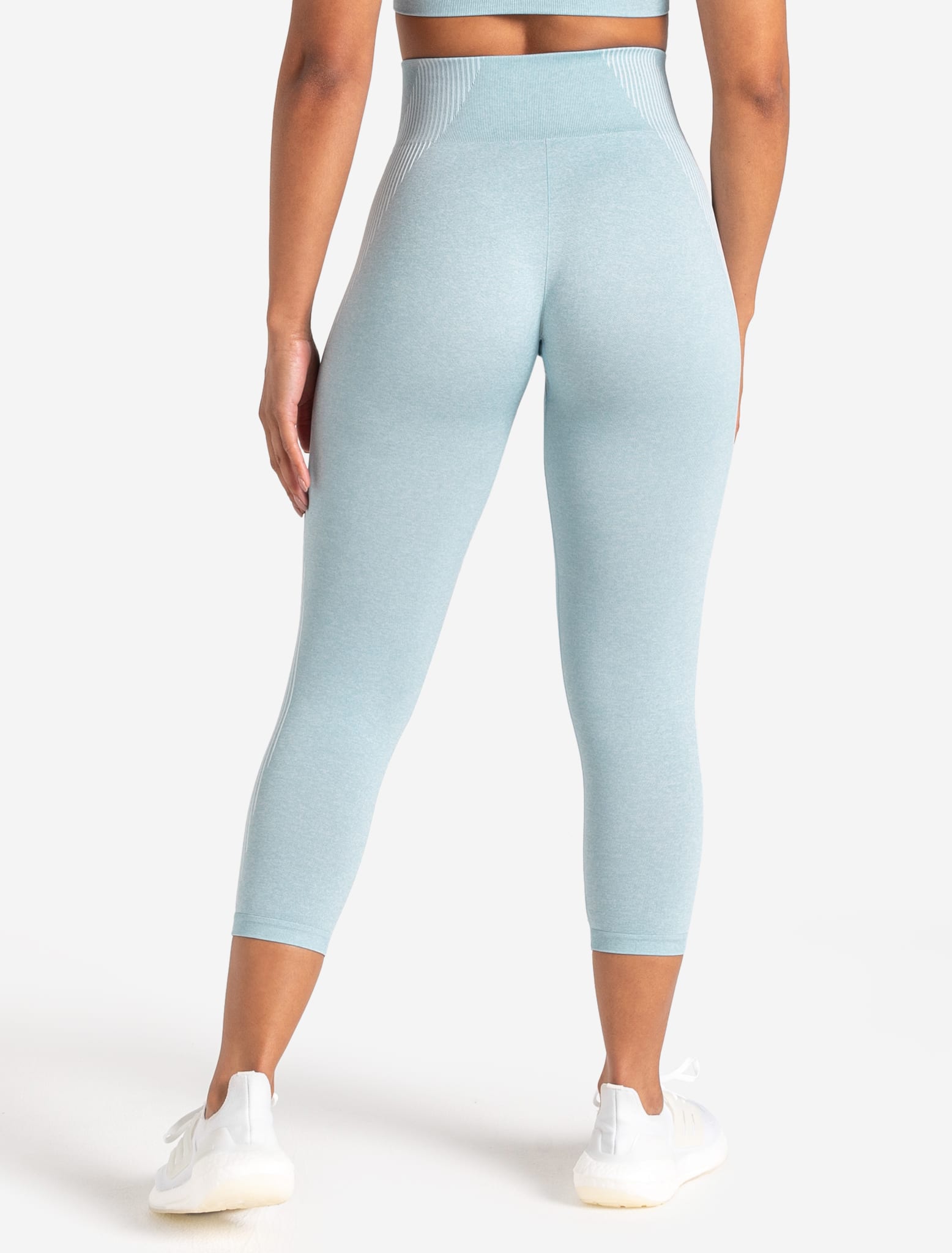 ADAPT 2.0 Seamless 7/8 Leggings - Sky Blue Pursue Fitness 2