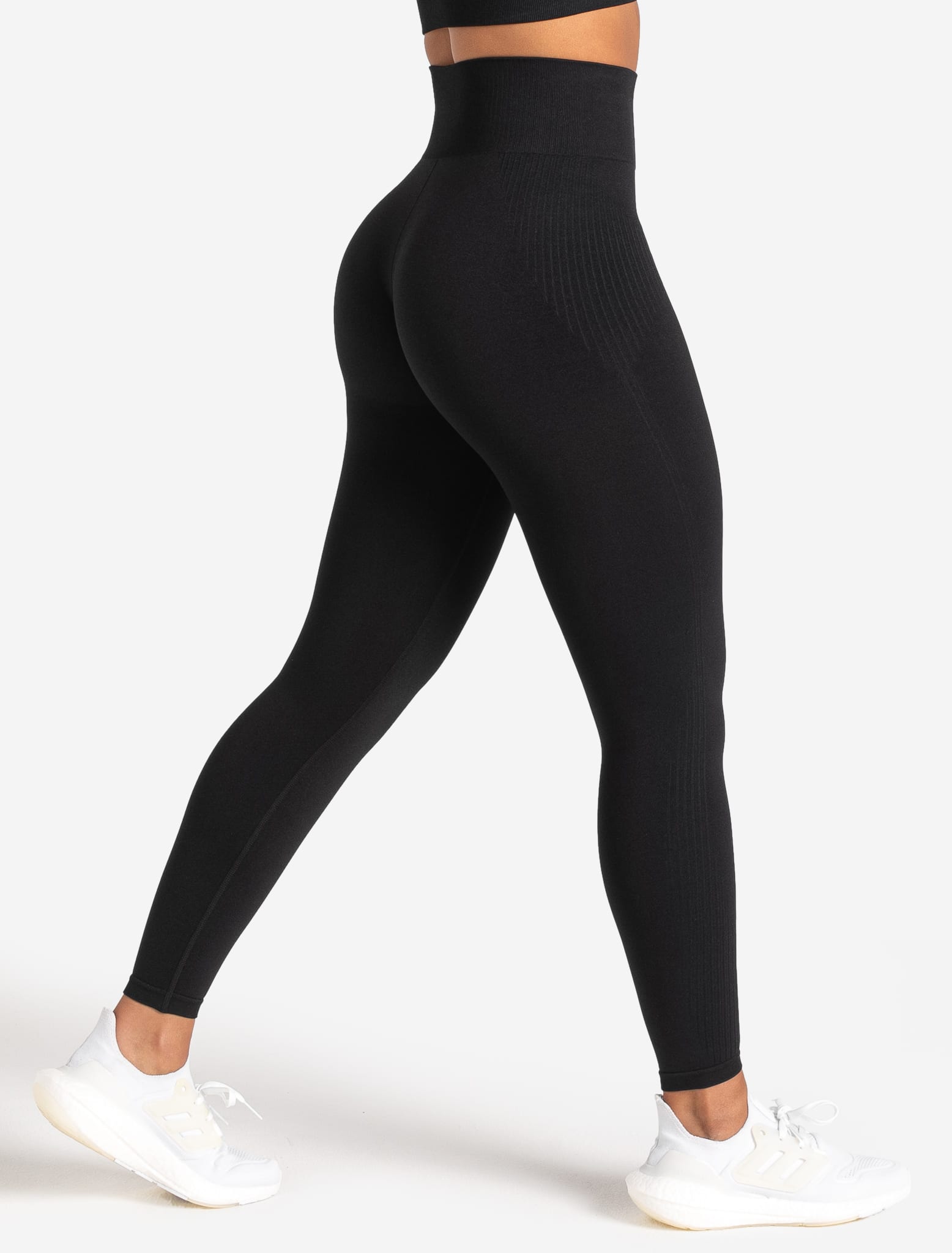 ADAPT 2.0 Seamless Leggings - Blackout Pursue Fitness 1