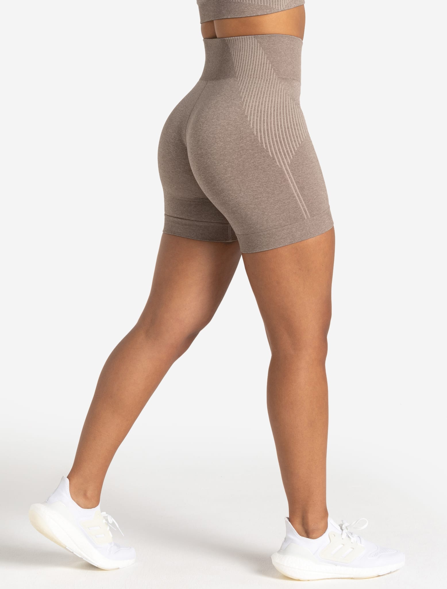 ADAPT 2.0 Seamless Shorts - Fawn Pursue Fitness 1