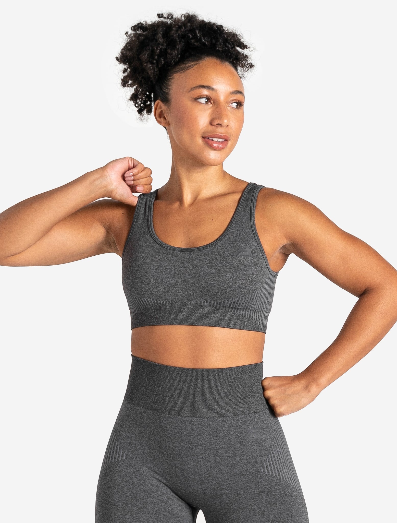 ADAPT 2.0 Seamless Sports Bra - Charcoal Pursue Fitness 1