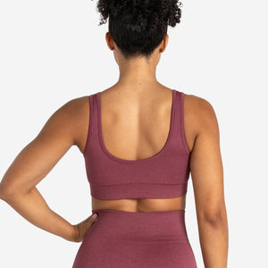 ADAPT 2.0 Seamless Sports Bra - Magenta Pursue Fitness 2