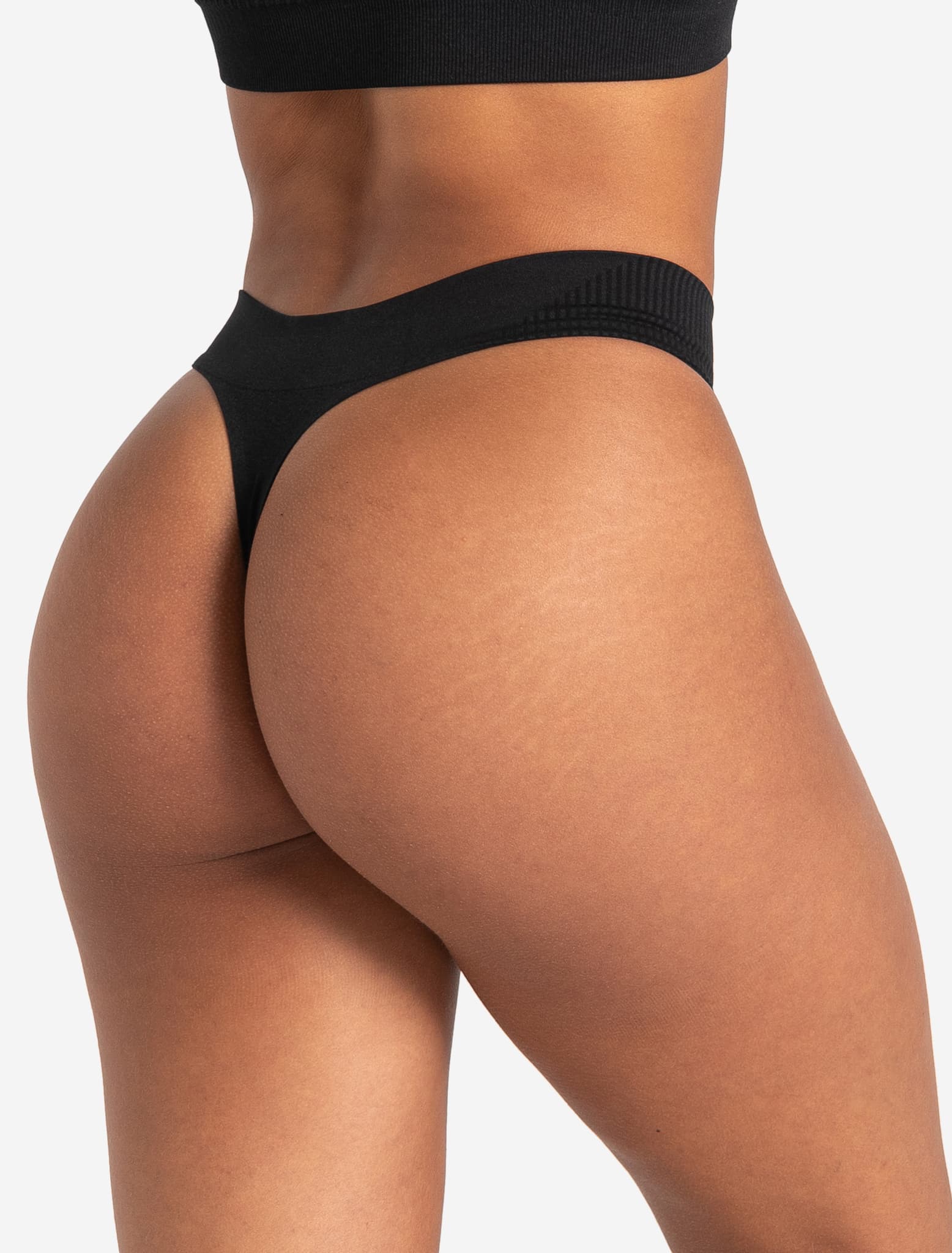 ADAPT 2.0 Seamless Thong - Blackout Pursue Fitness 2
