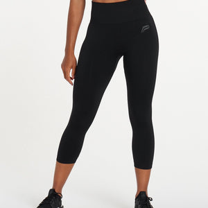 ADAPT Seamless ¾ Leggings / Blackout Pursue Fitness 1