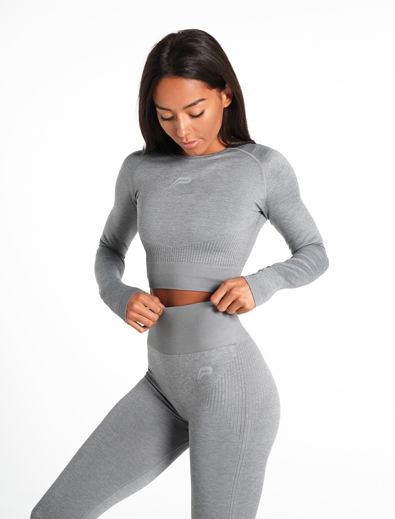 ADAPT Seamless Long Sleeve Crop Top / Subtle Grey Pursue Fitness 1