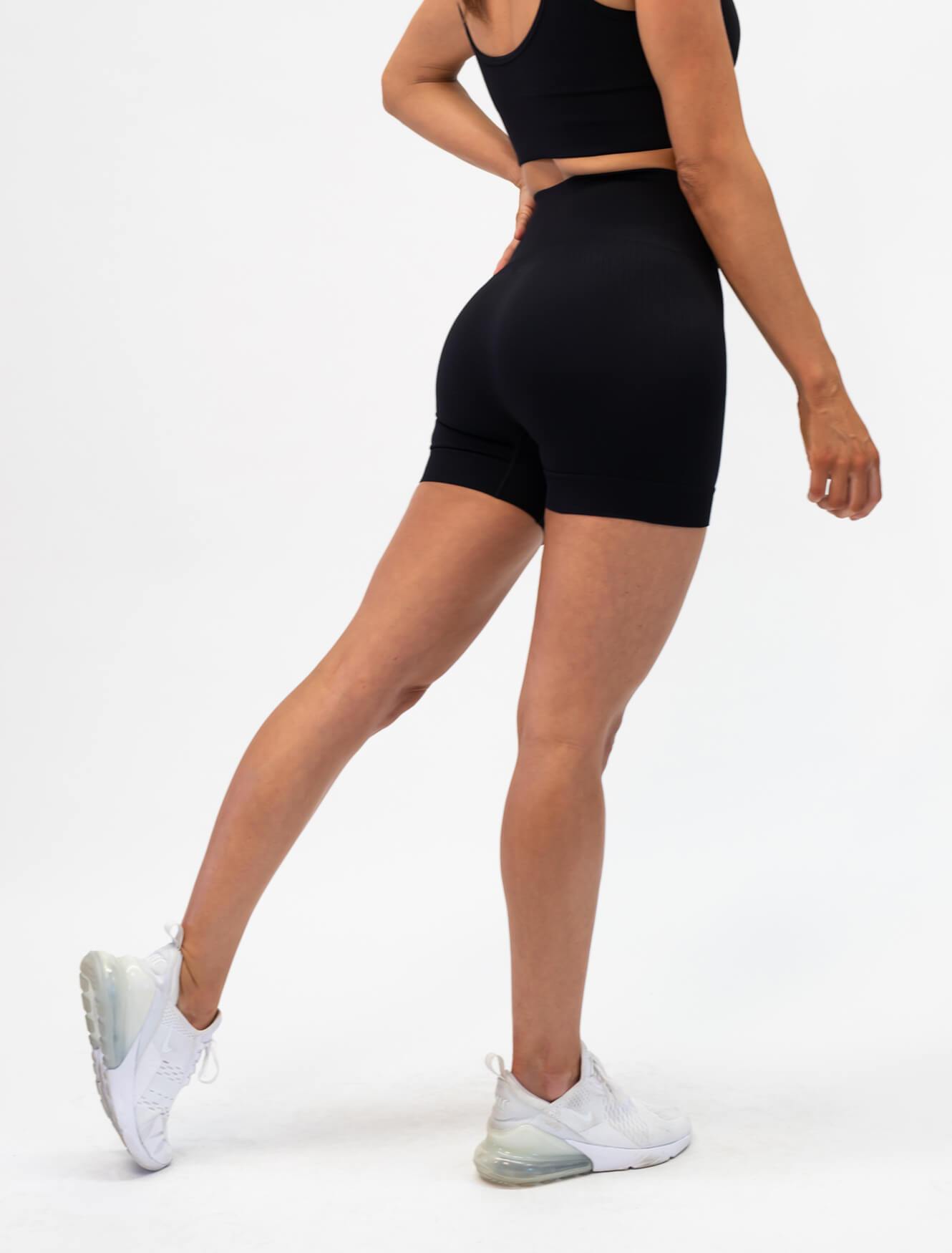 ADAPT Seamless Short Length Shorts / Blackout Pursue Fitness 4