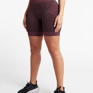 ADAPT Seamless Shorts / Black Cherry Pursue Fitness 1