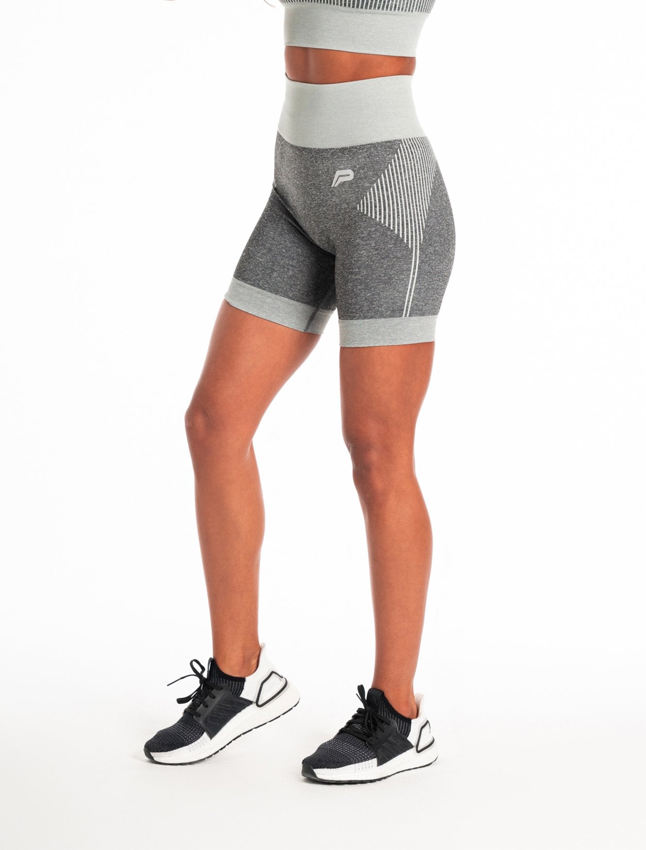 ADAPT Seamless Shorts / Light Grey Pursue Fitness 6