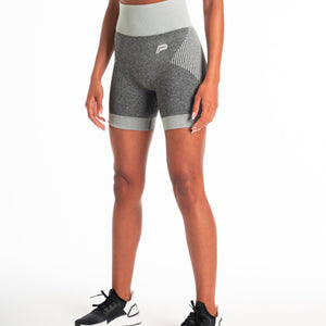 ADAPT Seamless Shorts / Light Grey Pursue Fitness 1
