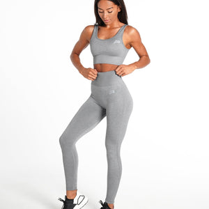 ADAPT Seamless Sports Bra / Subtle Grey Pursue Fitness 2