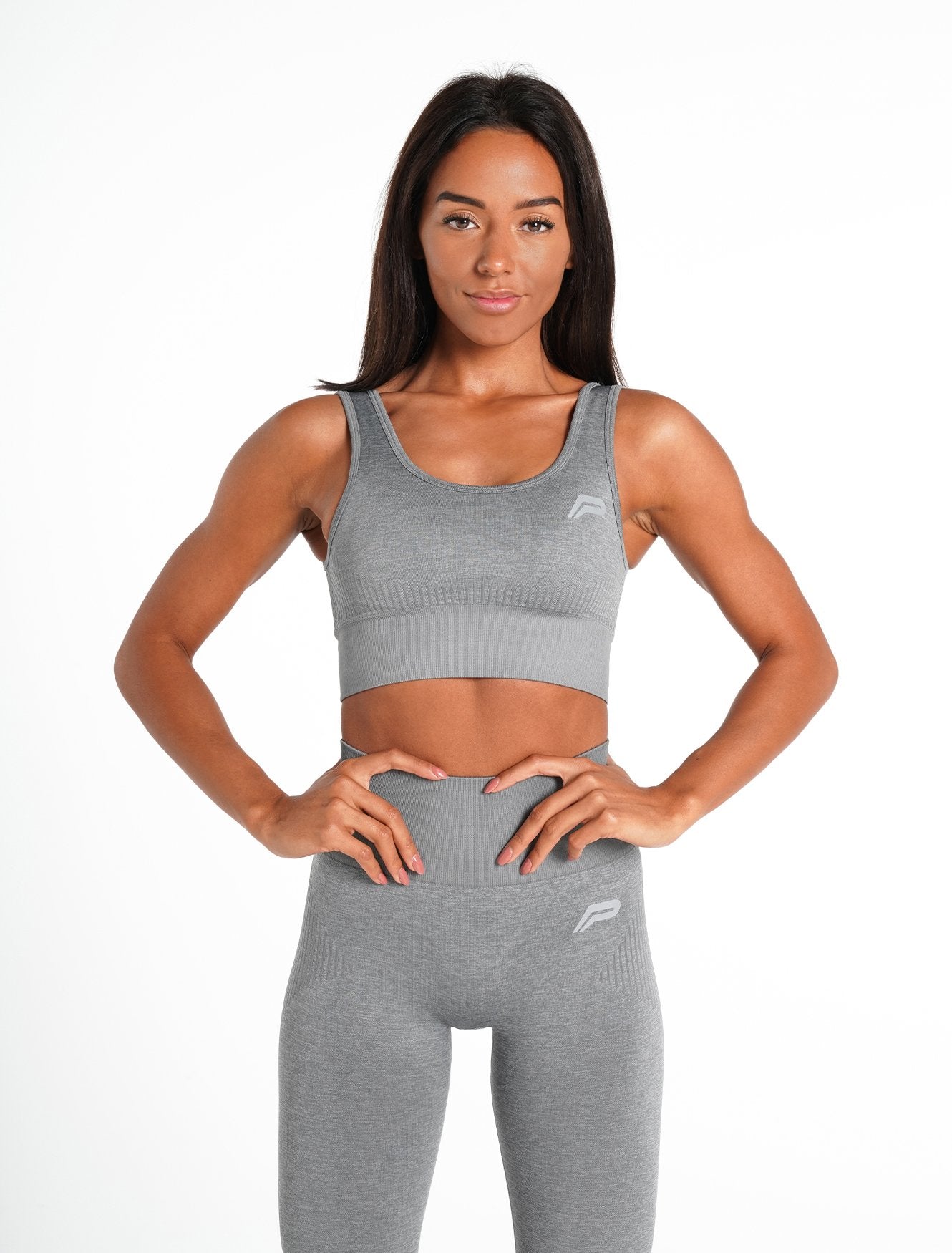ADAPT Seamless Sports Bra / Subtle Grey Pursue Fitness 1