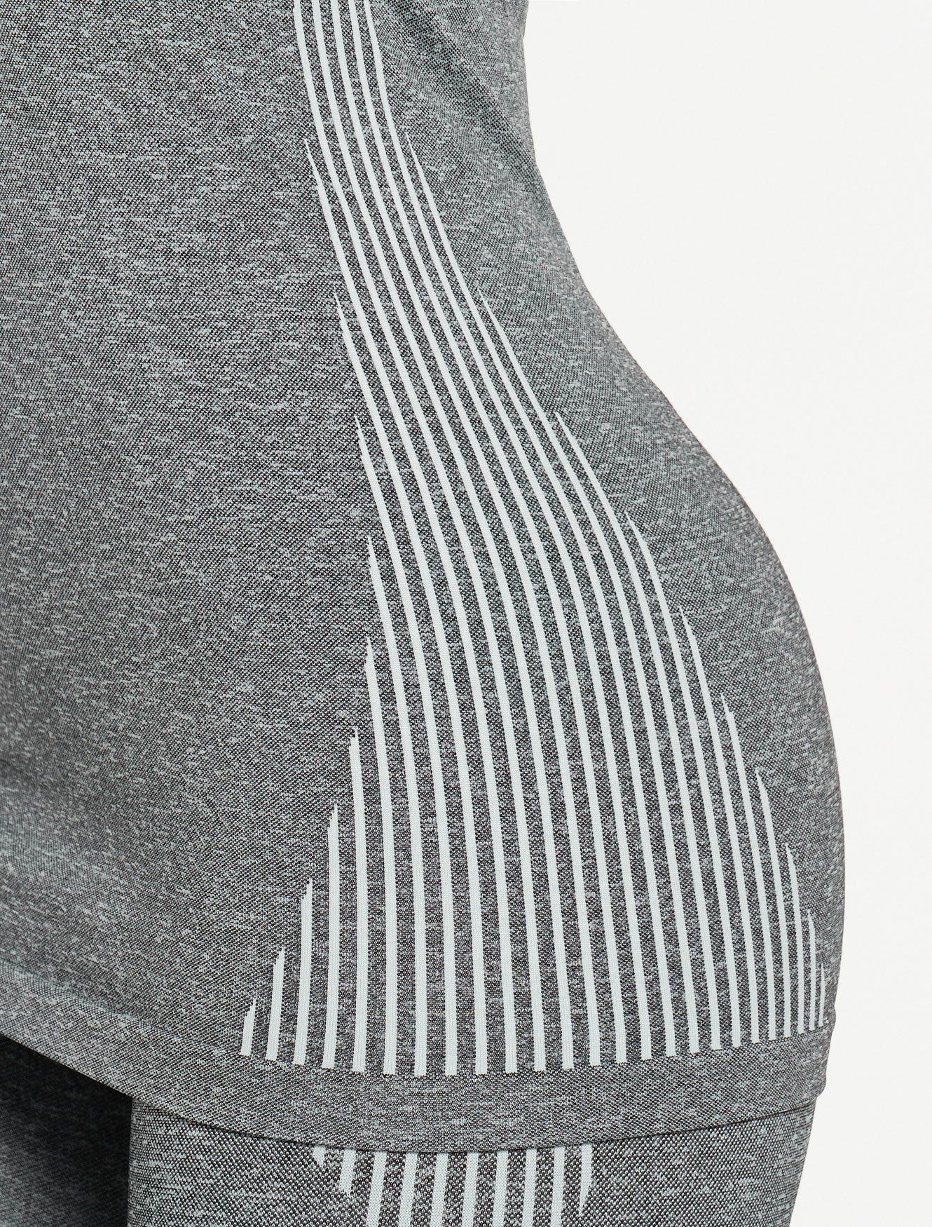 ADAPT Seamless Vest / Light Grey Pursue Fitness 4