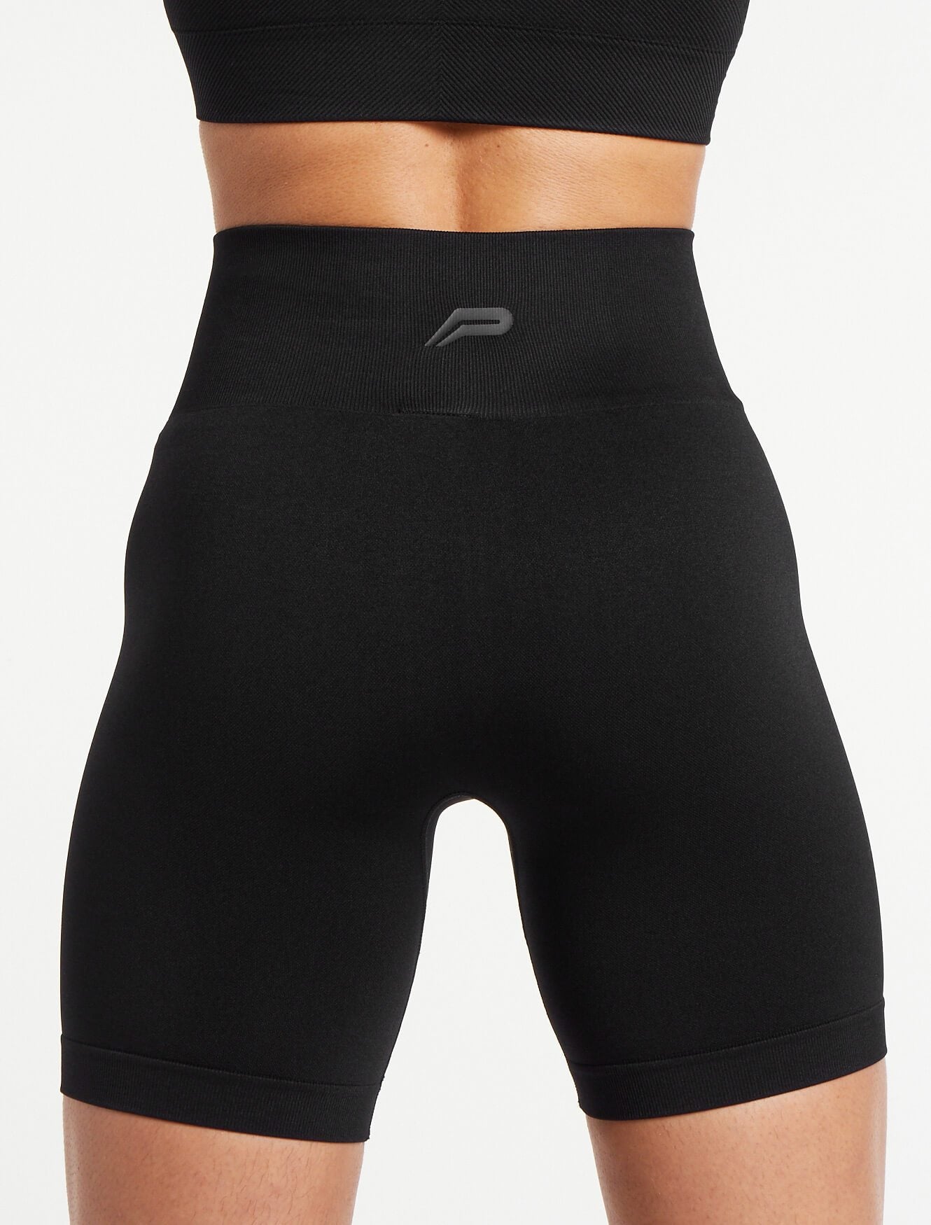 Afterglow Seamless Shorts / Blackout Pursue Fitness 6