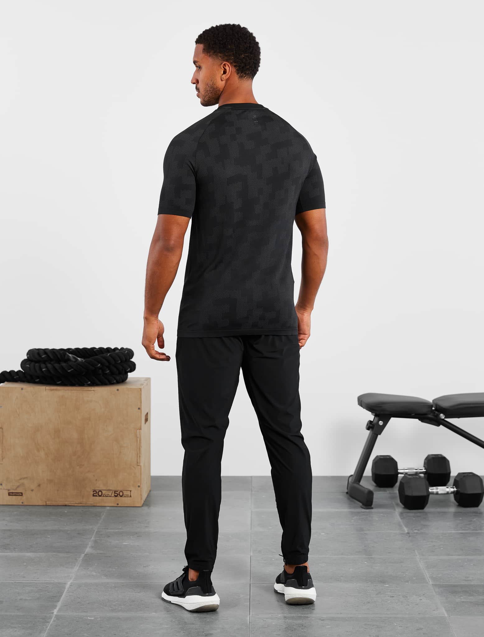Camo Seamless T-Shirt / Black Pursue Fitness 6