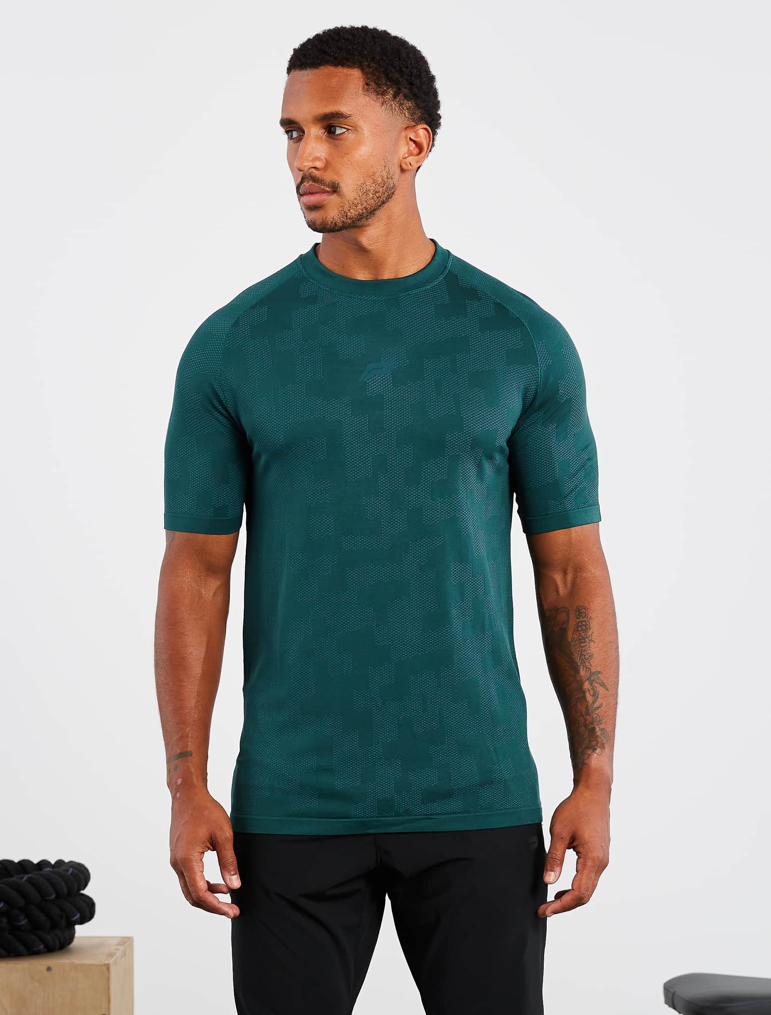 Camo Seamless T-Shirt / Dark Green Pursue Fitness 1