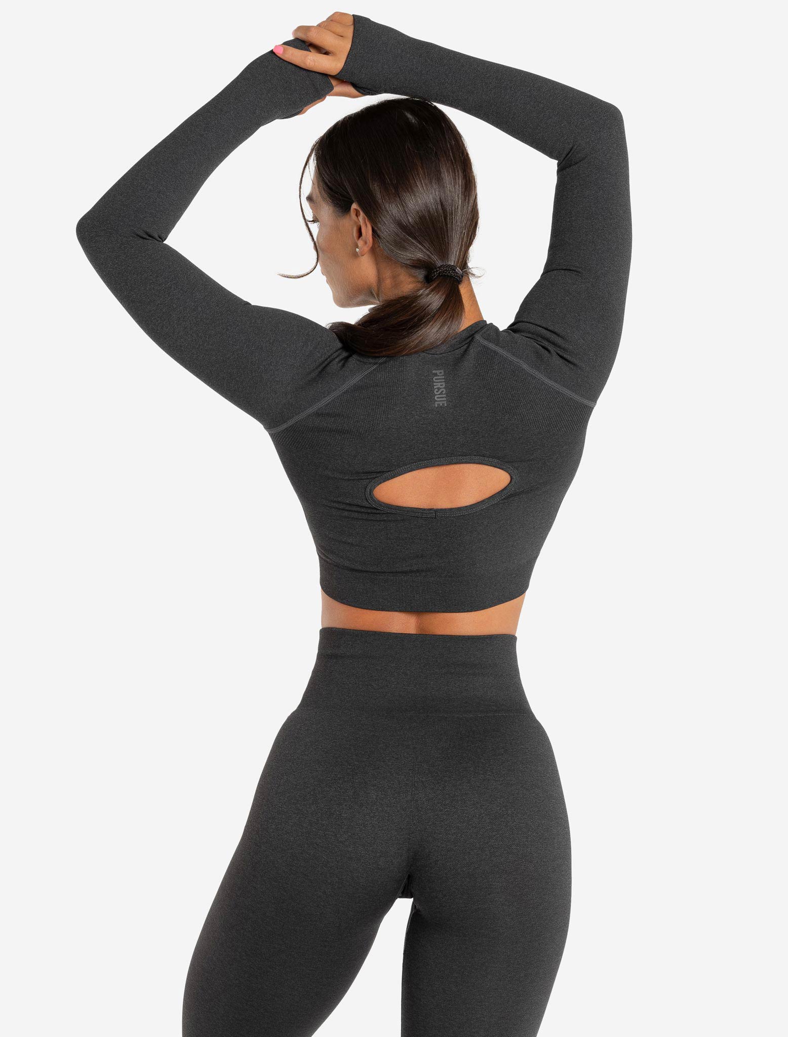 Core Seamless Long Sleeve Crop Top / Black Marl Pursue Fitness 2