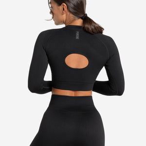 Core Seamless Long Sleeve Crop Top / Blackout Pursue Fitness 2