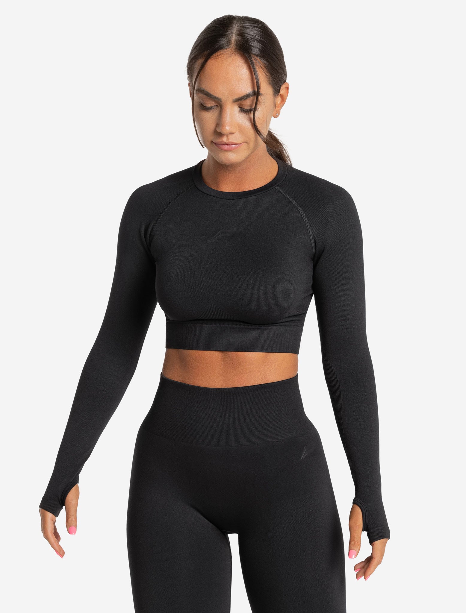 Core Seamless Long Sleeve Crop Top | Black | Pursue Fitness