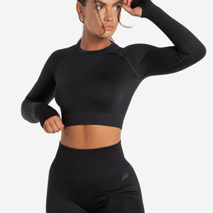 Core Seamless Long Sleeve Crop Top / Blackout Pursue Fitness 1