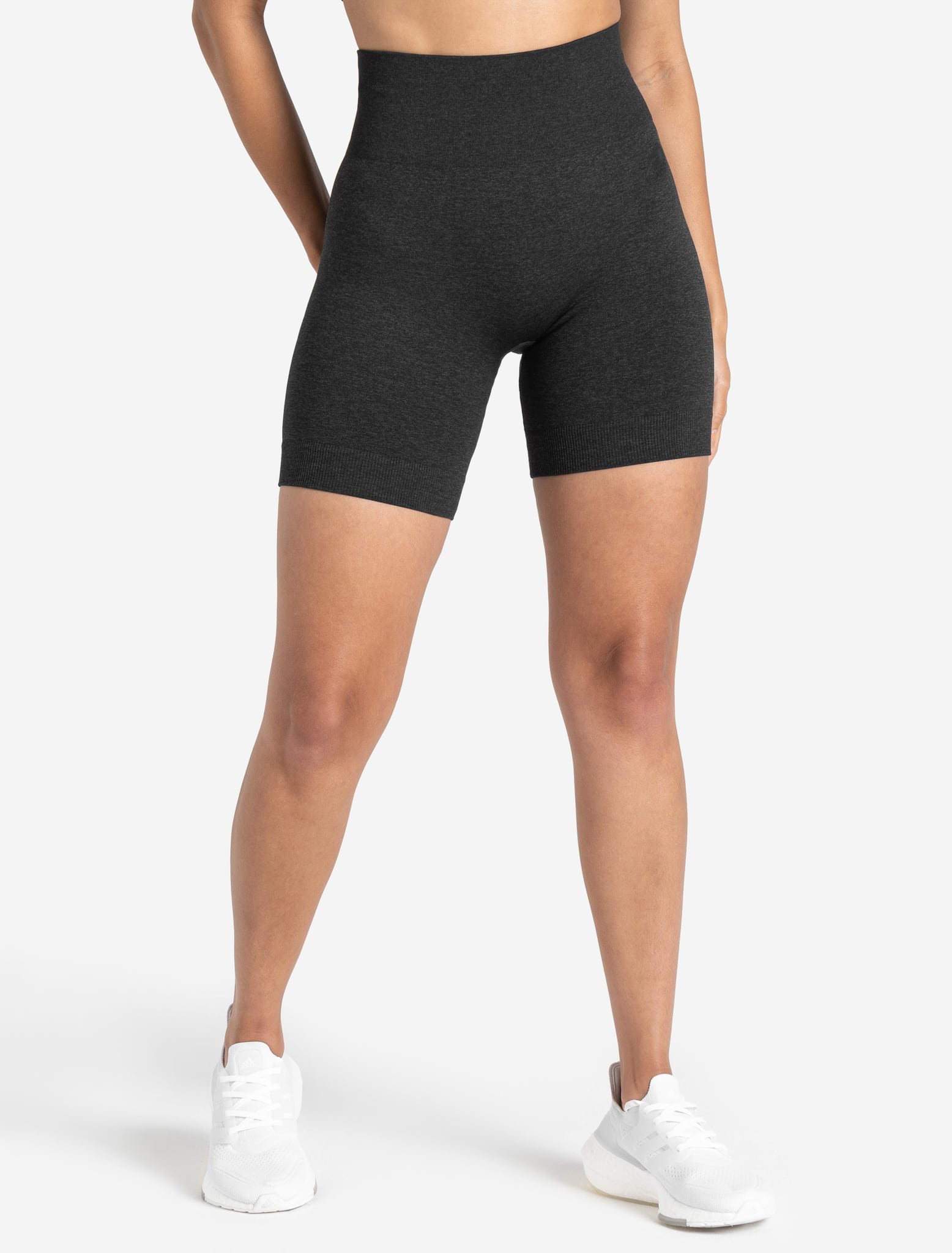 Core Seamless Shorts / Black Marl Pursue Fitness 1