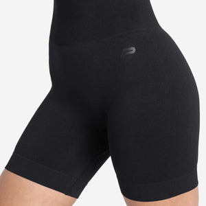 Core Seamless Shorts / Blackout Pursue Fitness 2