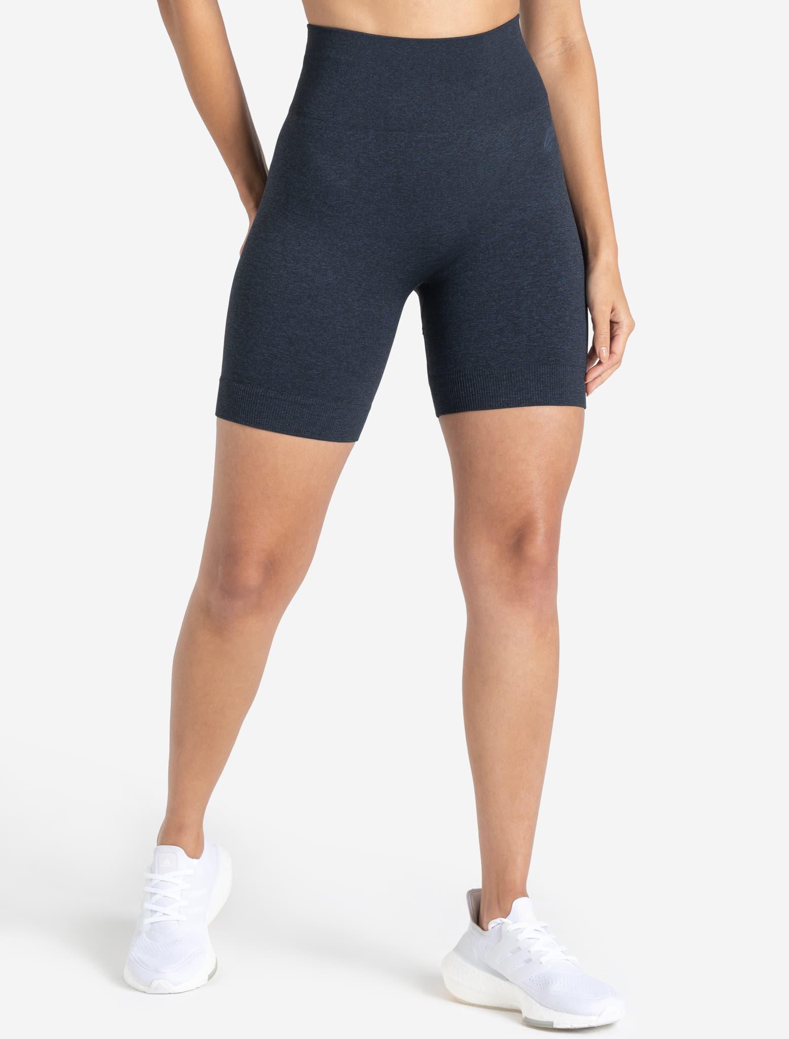 Core Seamless Shorts / Navy Marl Pursue Fitness 2
