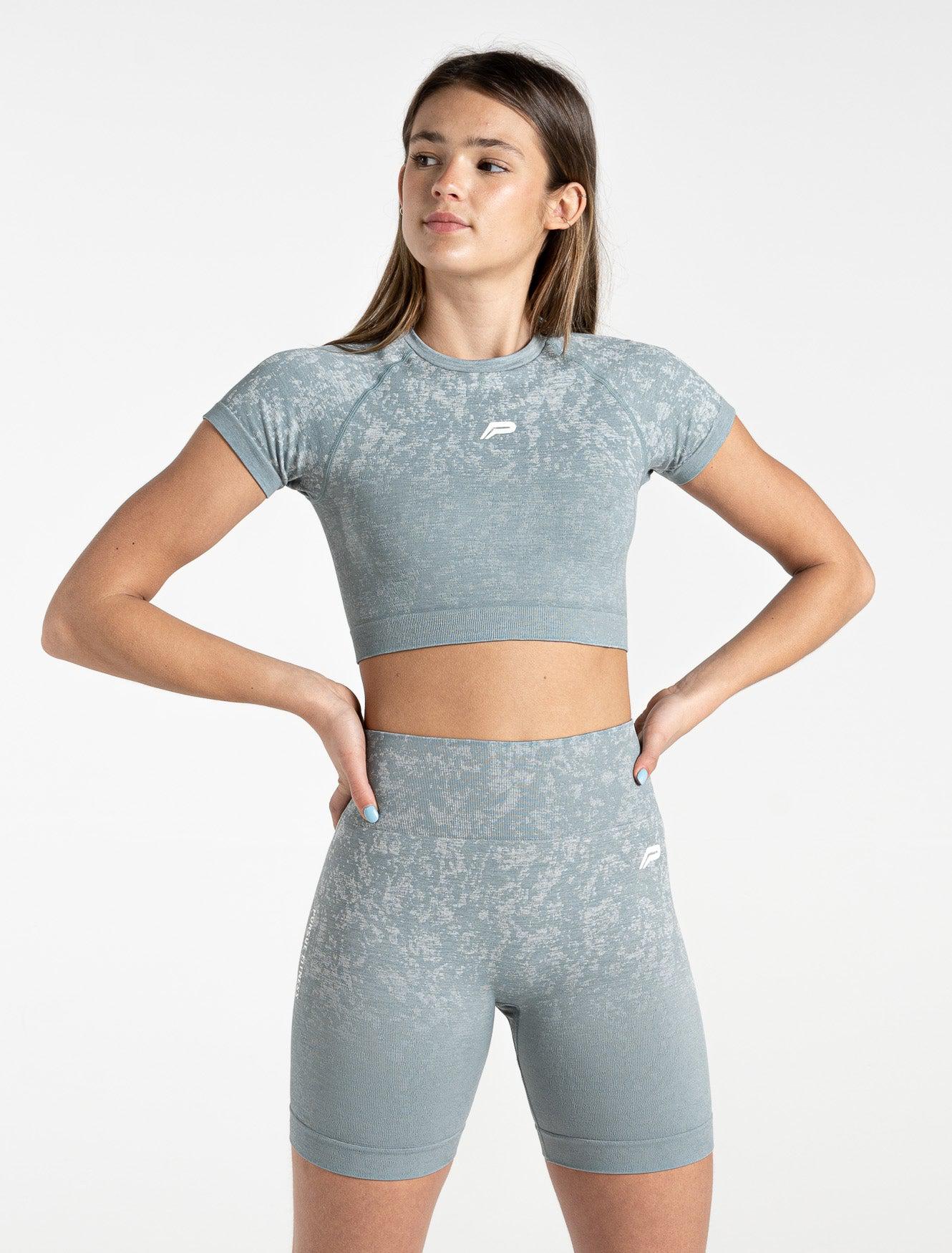 Cosmic Seamless Crop Top / Teal Ombre Pursue Fitness 1