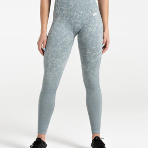 Cosmic Seamless Leggings / Teal Ombre Pursue Fitness 2