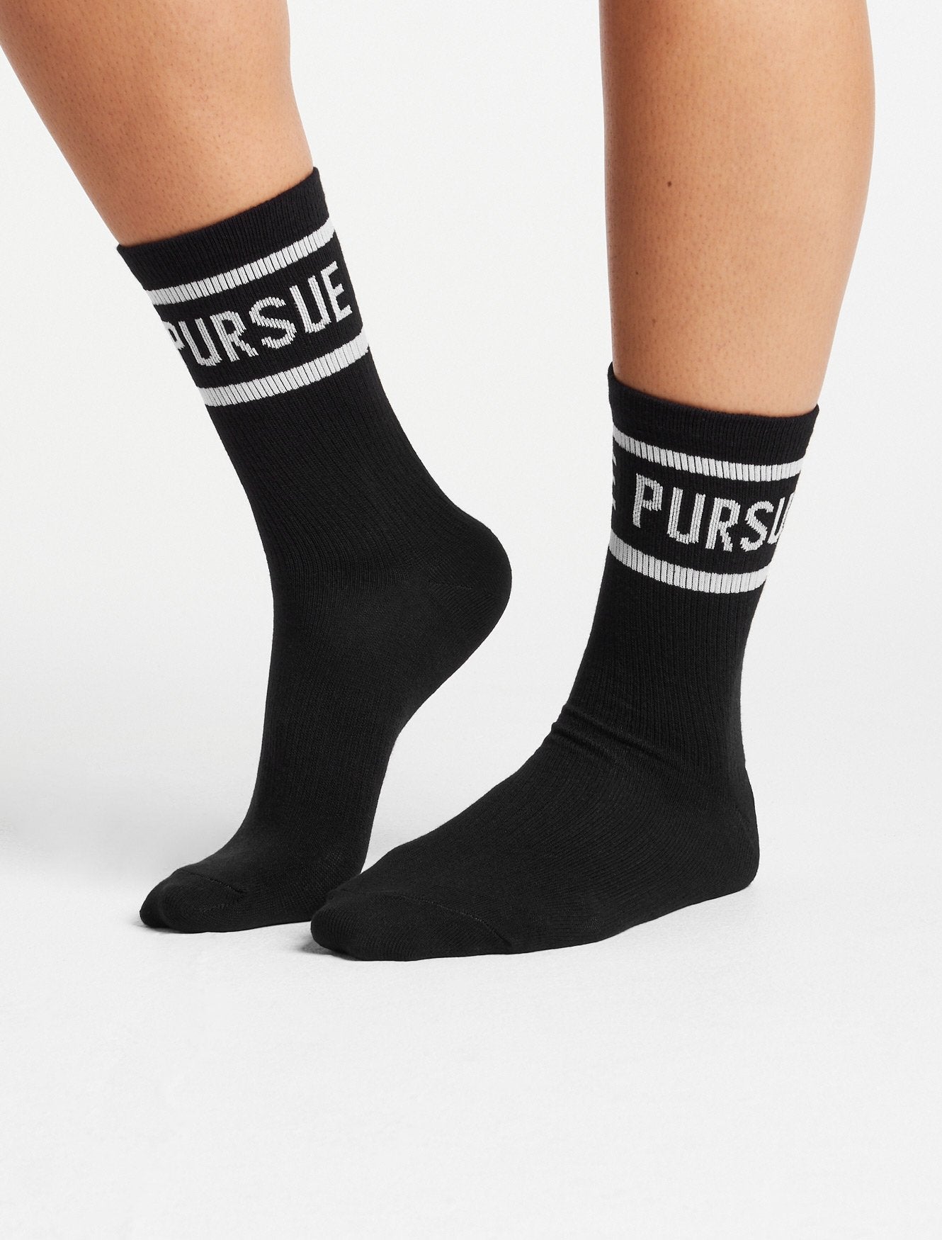 Crew Socks / Black (Unisex) Pursue Fitness 1