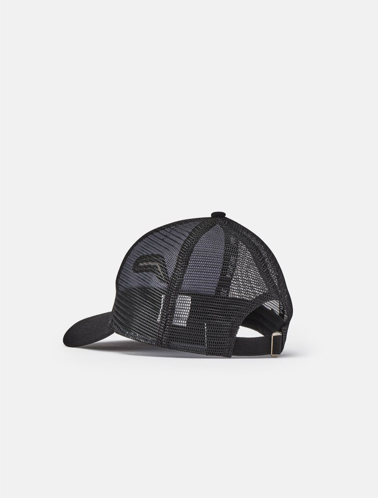 Distressed Trucker Cap / Black Pursue Fitness 2