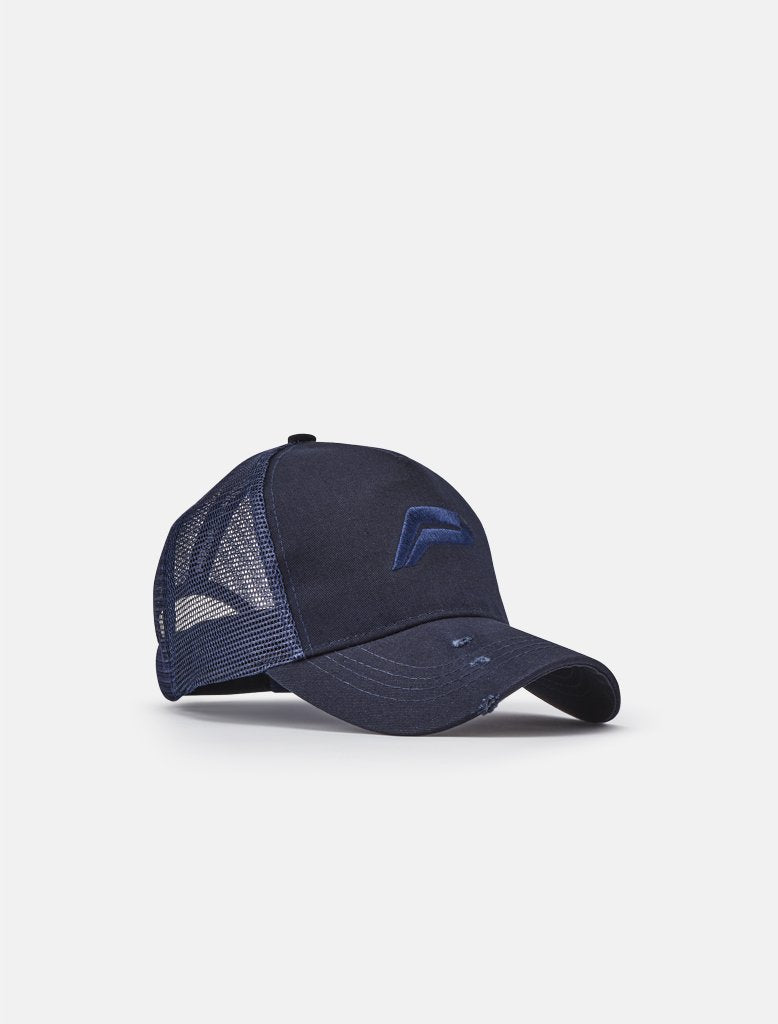 Distressed Trucker Cap / Navy Pursue Fitness 1