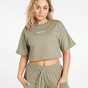 Ease Crop T-Shirt / Olive Pursue Fitness 2