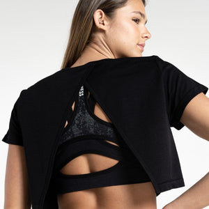 Essential Seamless Crop T-shirt / Blackout Pursue Fitness 1