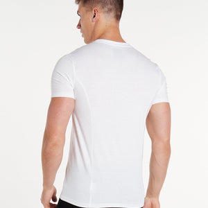 Essential T-Shirt / White Pursue Fitness 2