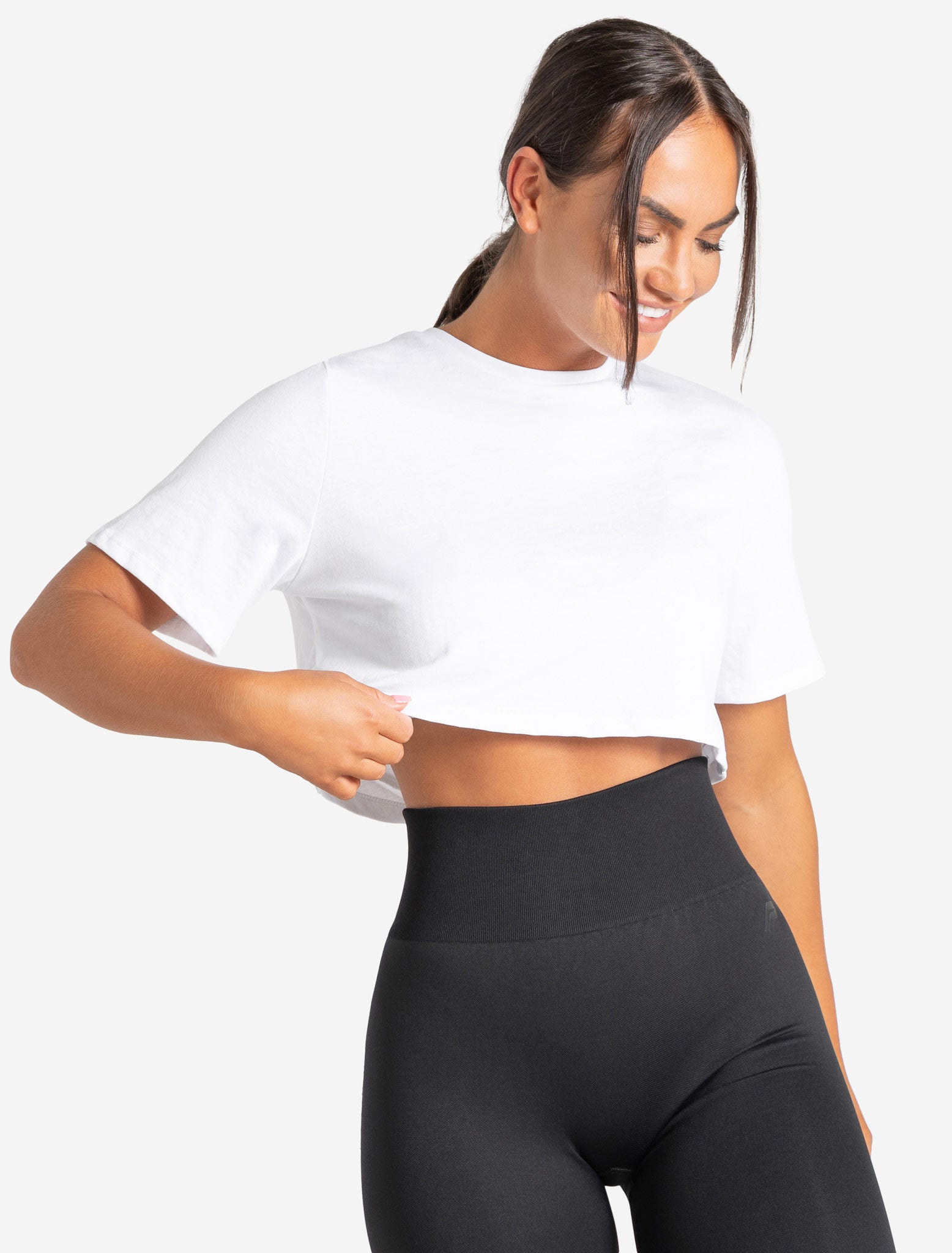 Knot Back Crop T-Shirt / White Pursue Fitness 2