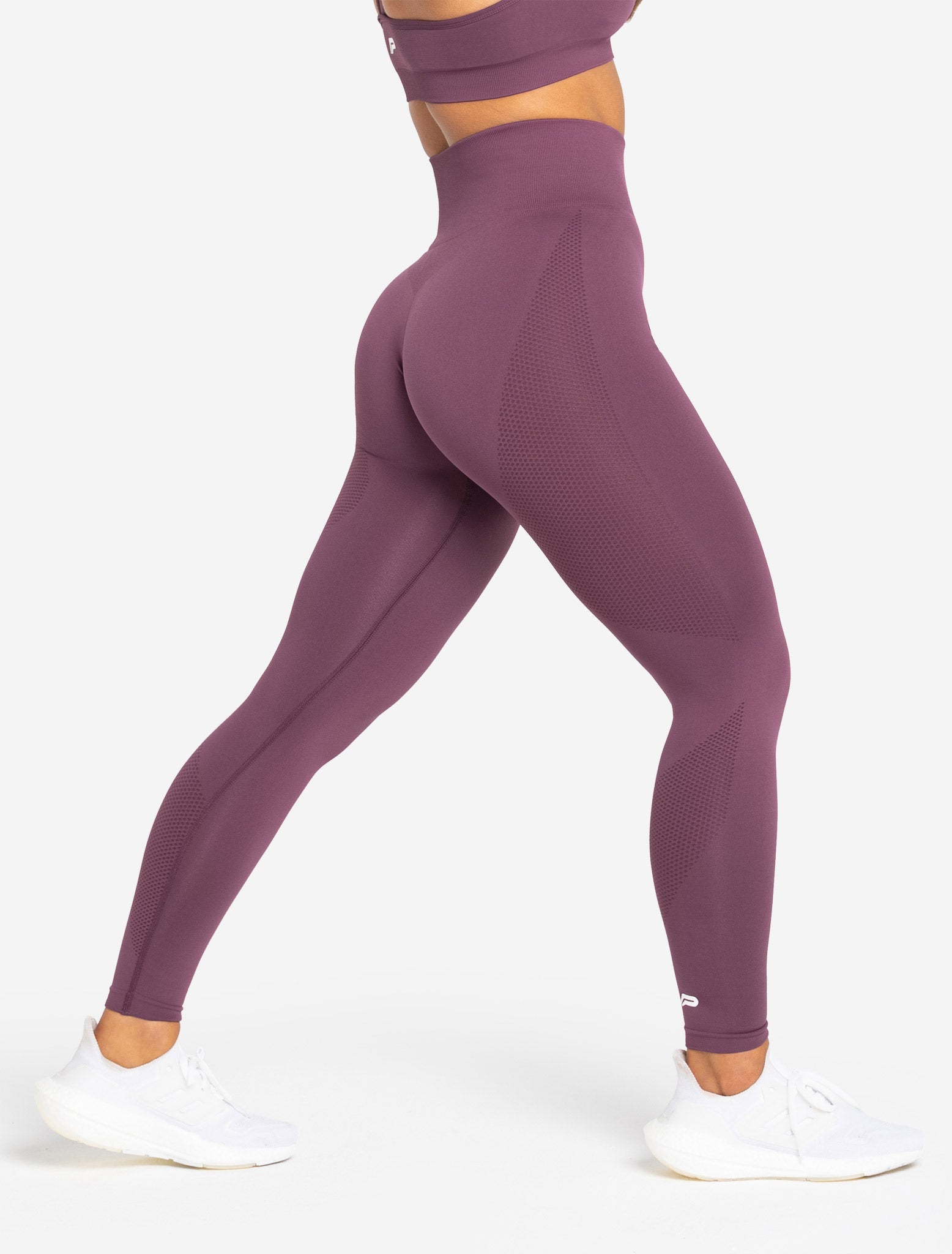 HIIT Seamless crinkle long sleeve crop top and highwaisted legging in lilac