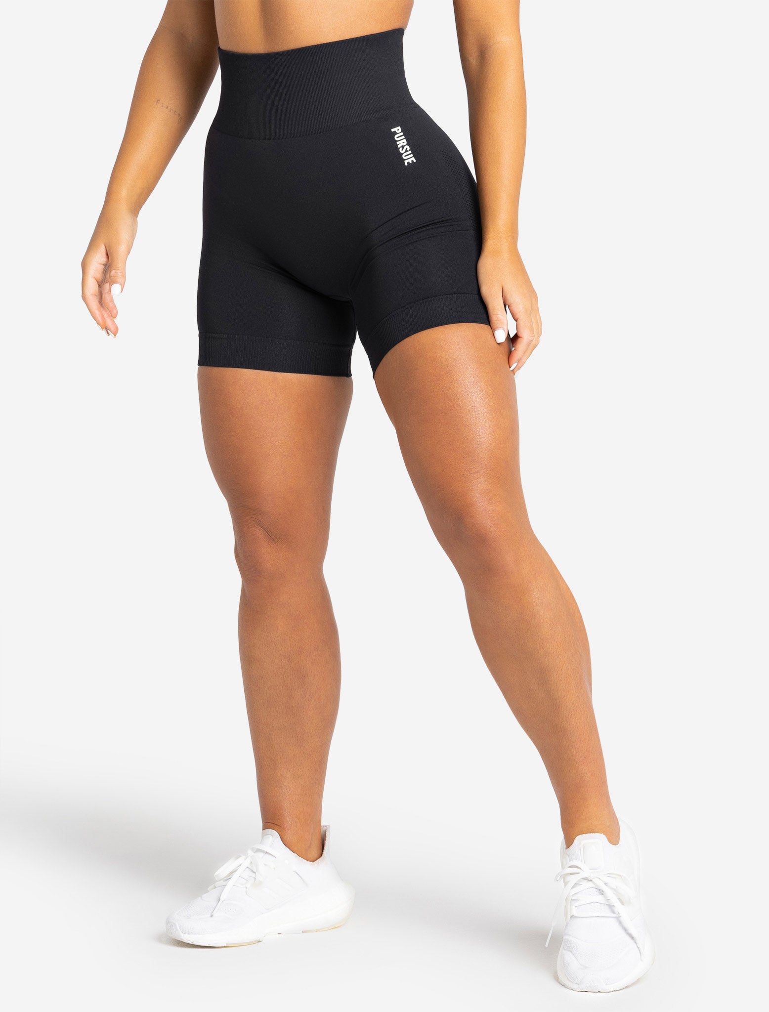 Move Seamless Shorts / Black Pursue Fitness 3