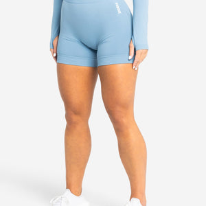 Move Seamless Shorts / Sky Blue Pursue Fitness 2