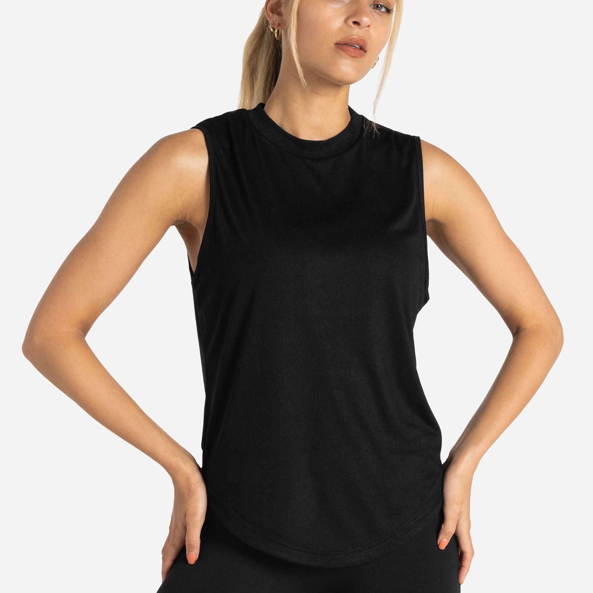 Oversized Graphic Tank / Black Pursue Fitness 1