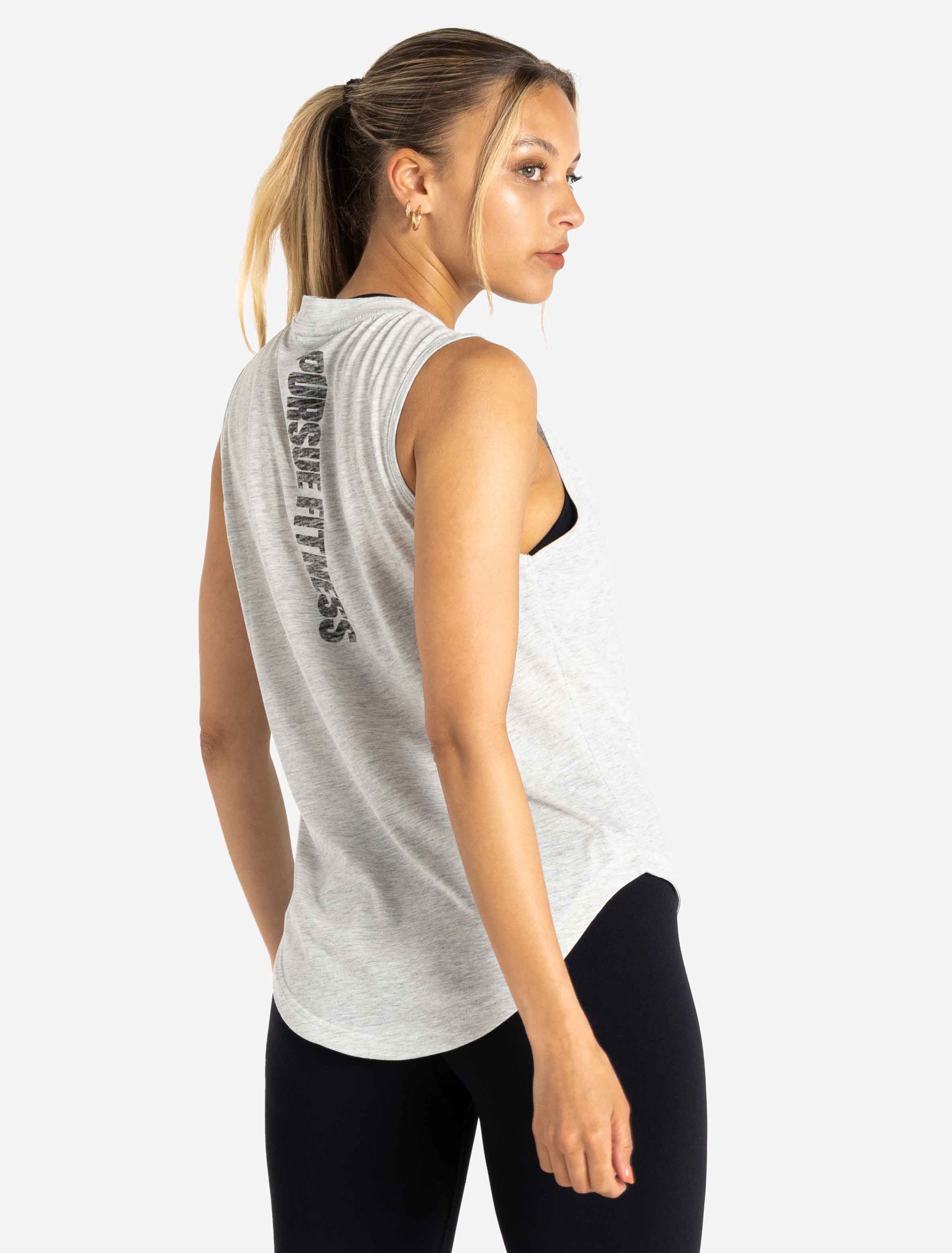 Graphic tank store top womens