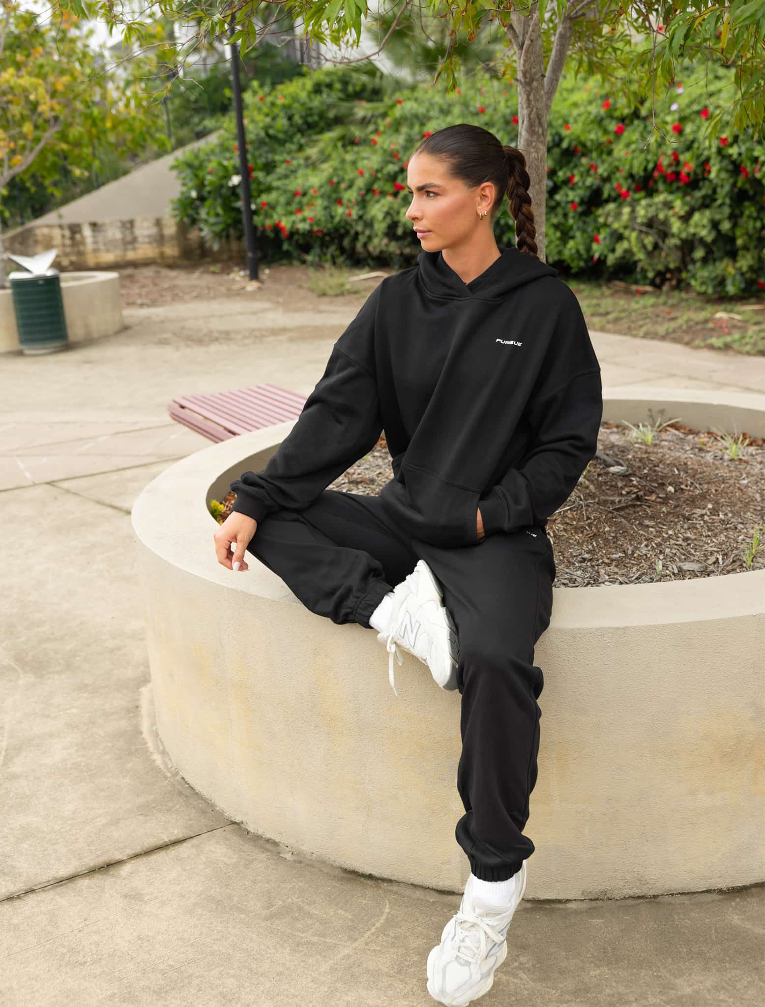 Oversized Hoodie Black Pursue Fitness