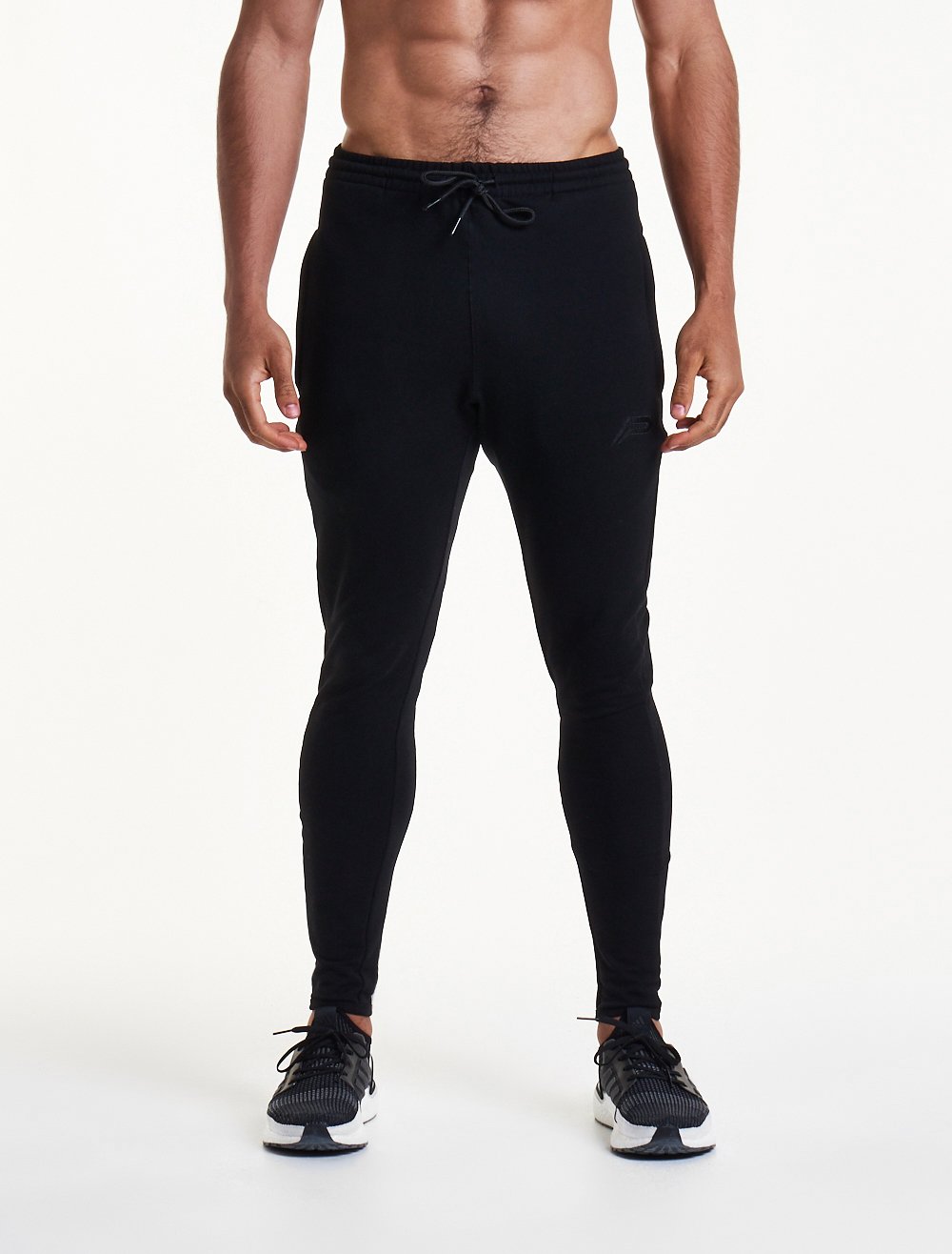 Pro-Fit Tapered Bottoms / Triple Black Pursue Fitness 6