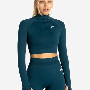 Scrunch Seamless Crop ½ Zip / Dark Teal Pursue Fitness 1