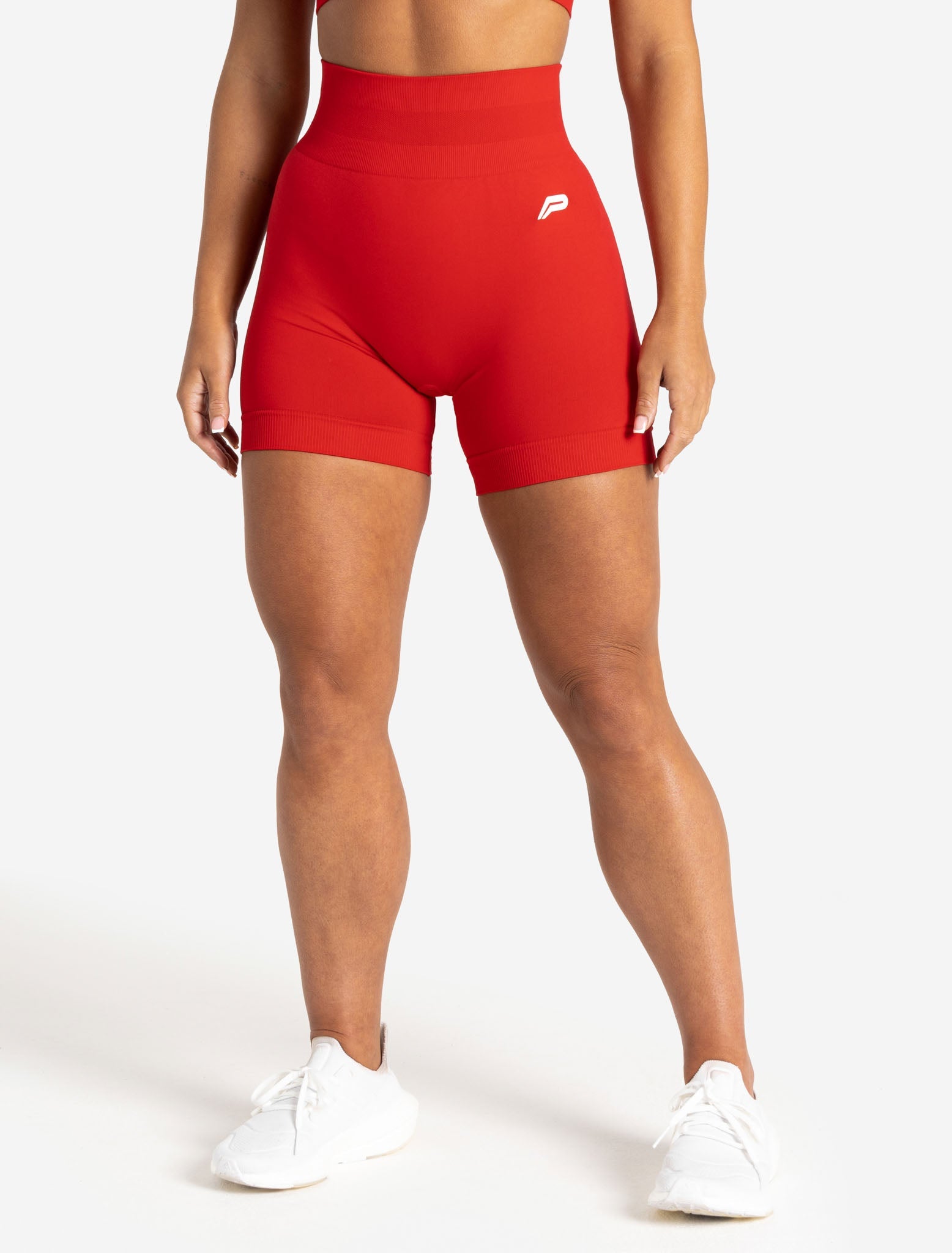 Scrunch Seamless Shorts / Candy Red Pursue Fitness 1