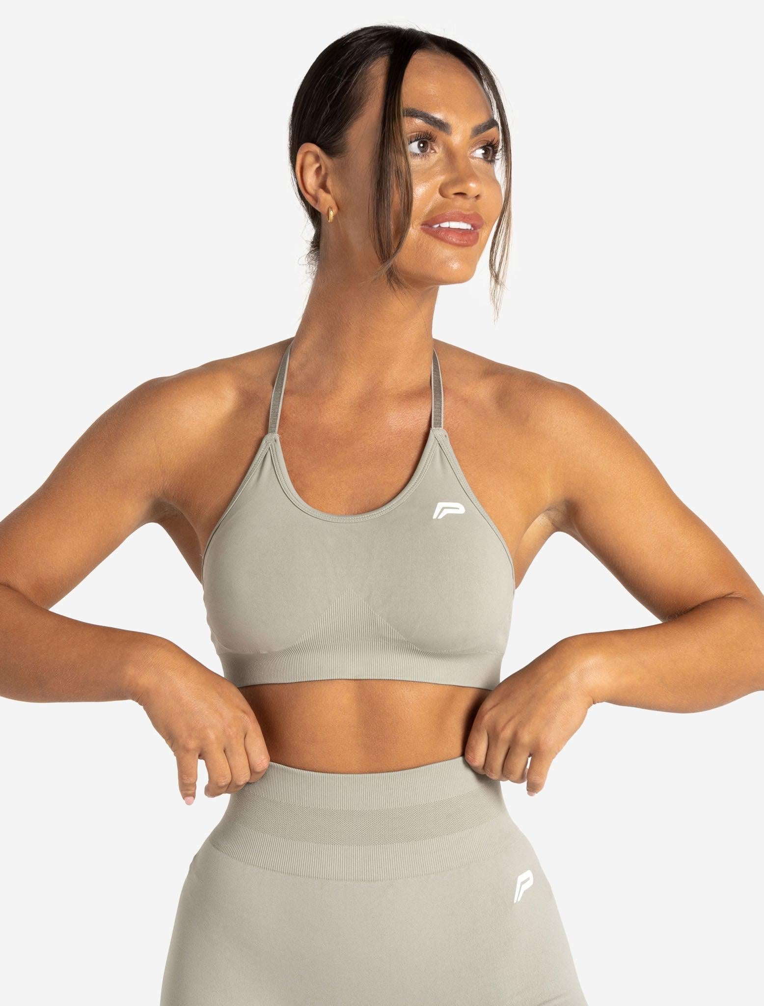 Scrunch Seamless Sports Bra / Sage Pursue Fitness 1